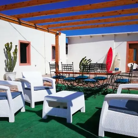 Sol Jardin Y Terraza Wif Fibra By Lightbooking Prázdninový dům Lajares